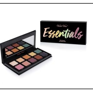 Violet Voss Essentials Palette